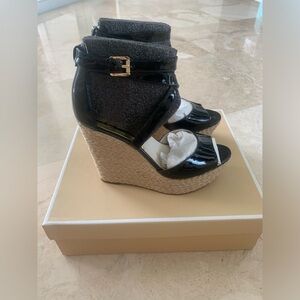 Michael Kors Gabriella Black Patent Leather Wedge Heel Sandals NIB